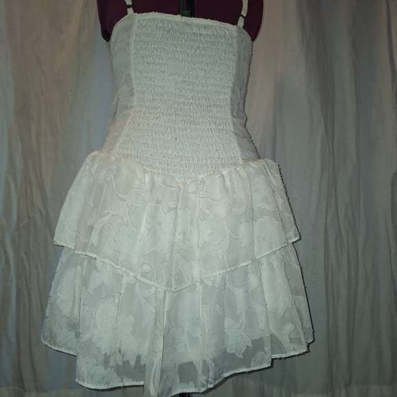 Wild Fable White Ruched Ruffled Mini Dress - Picture 3 of 3